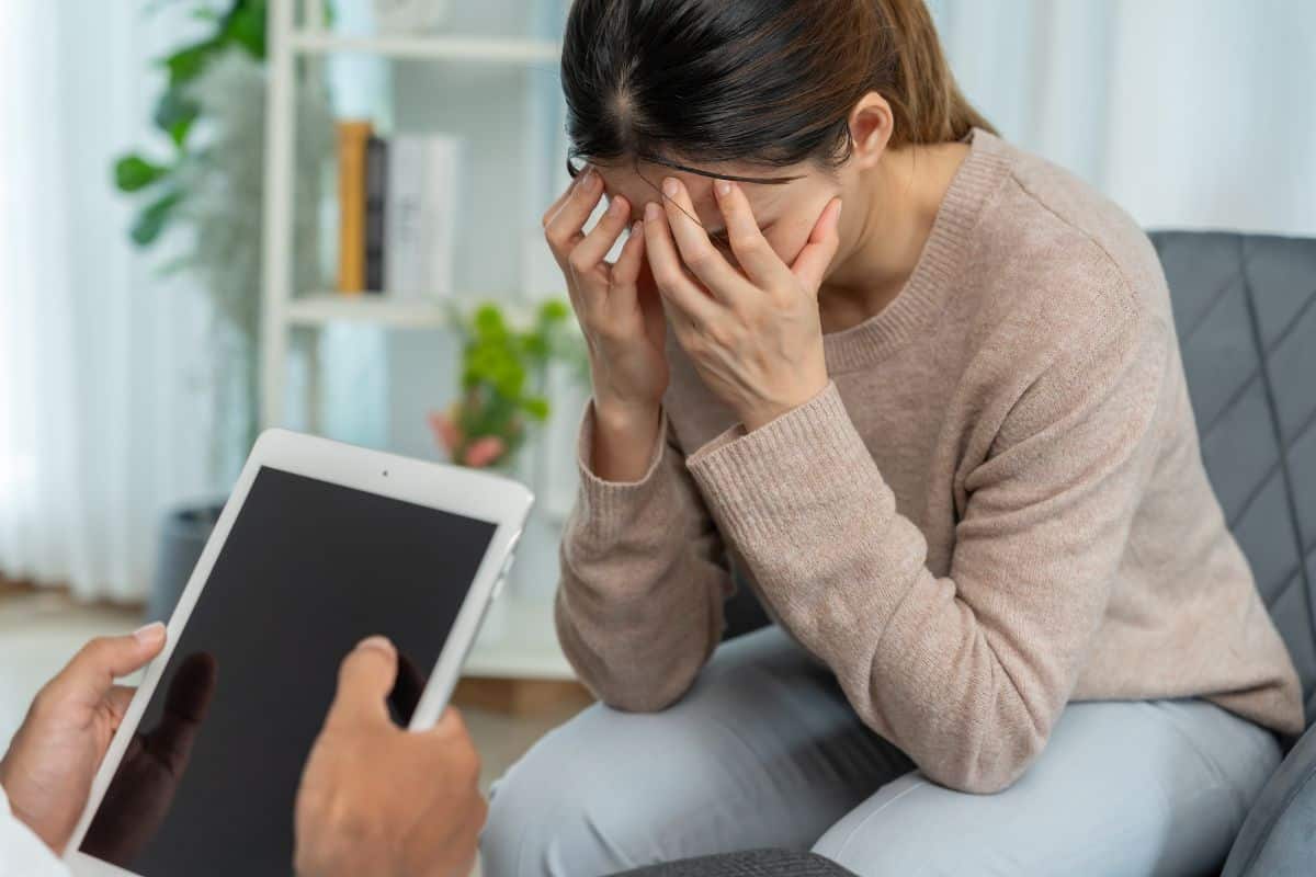 Signs Your Mental Health May Be Getting Worse